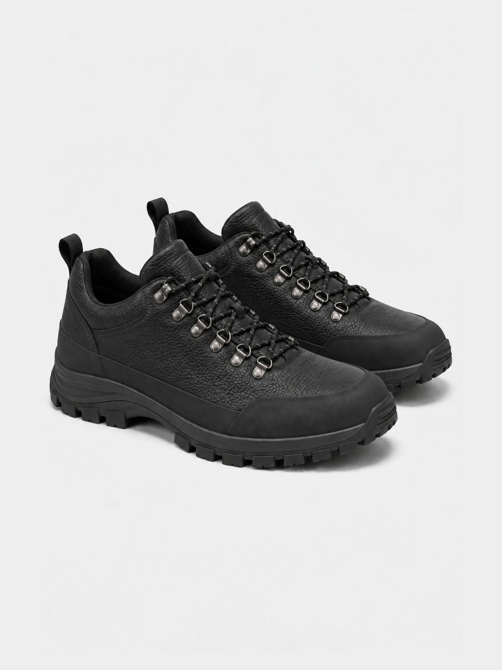 The Hybrid Hiker Sneaker - Black Grain